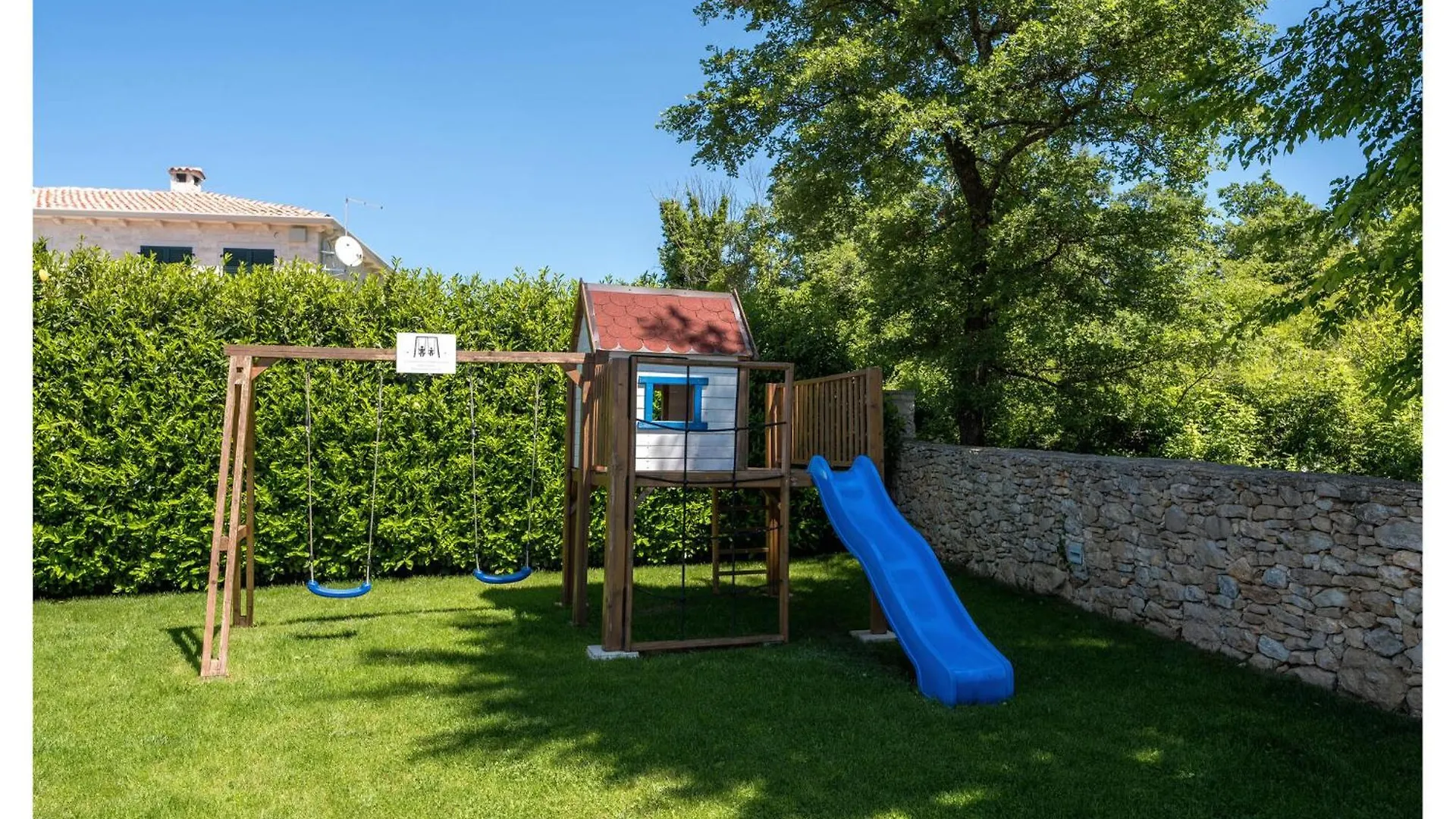 Tatil Evi 4 Bedroomamazing Home In Poreč Hırvatistan