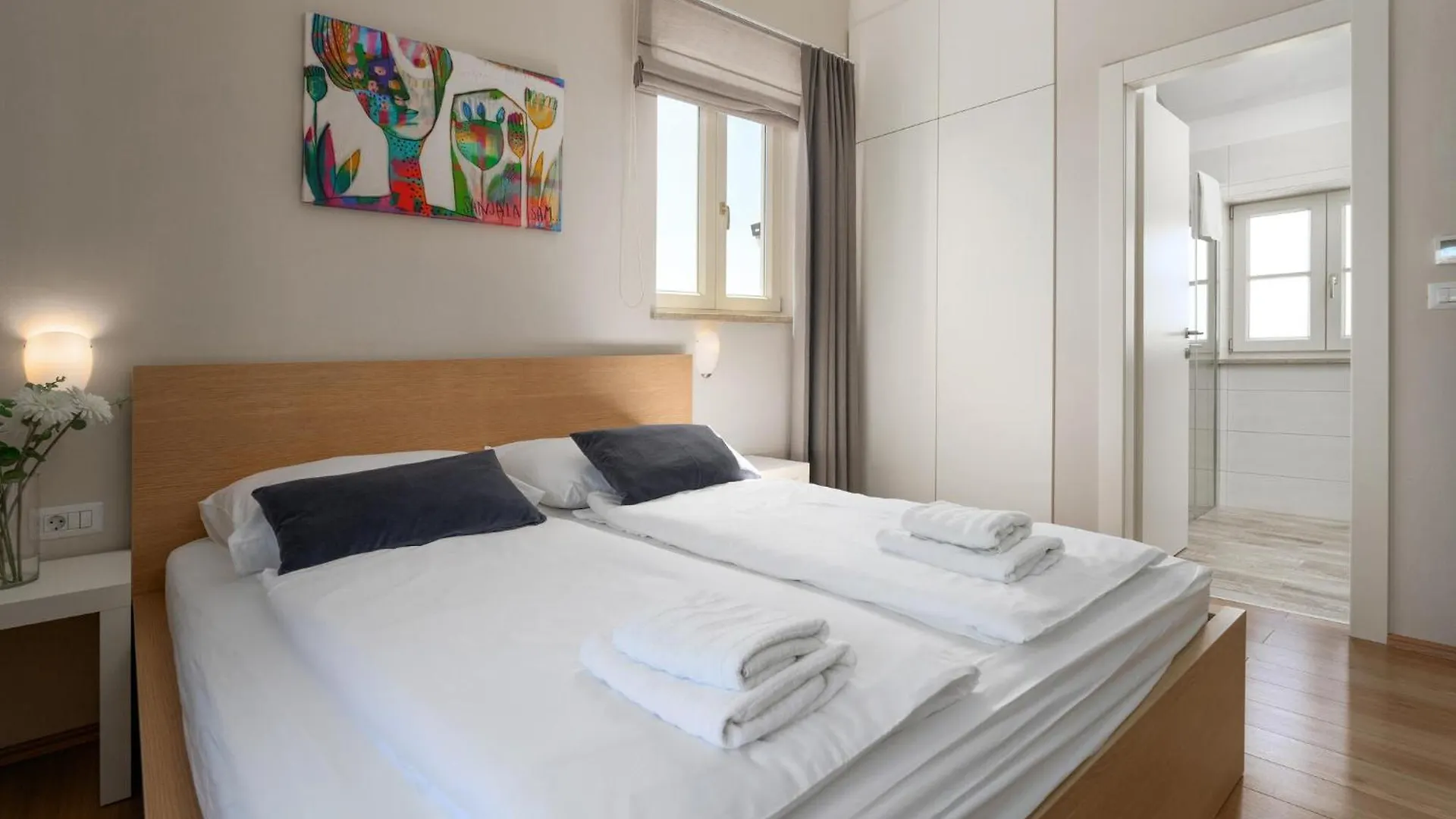 4 Bedroomamazing Home In Poreč